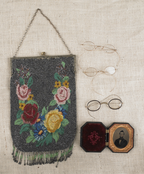 Beaded purse a tin type and