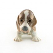 BEAGLE PUPPY SITTING 1001071 -