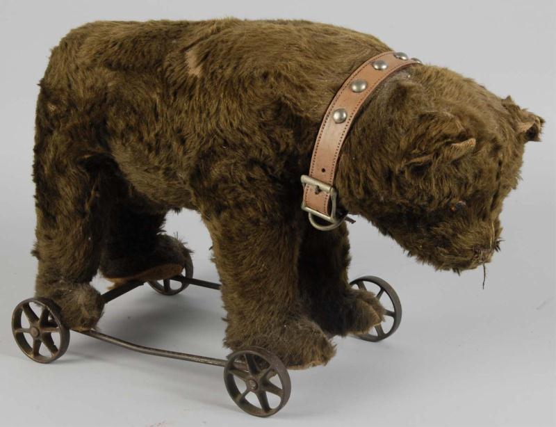 Bear on Wire Platform Toy on