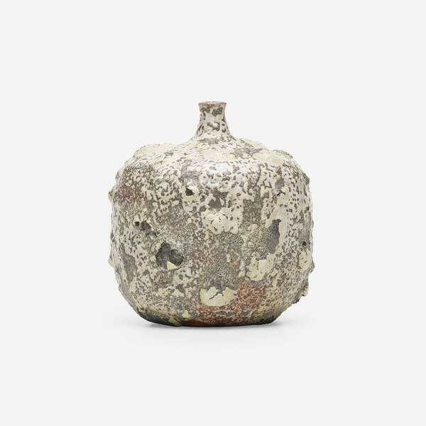Beatrice Wood. Small vase. c. 1975,