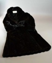 BEAUTIFUL BLACKGLAMA MINK COAT