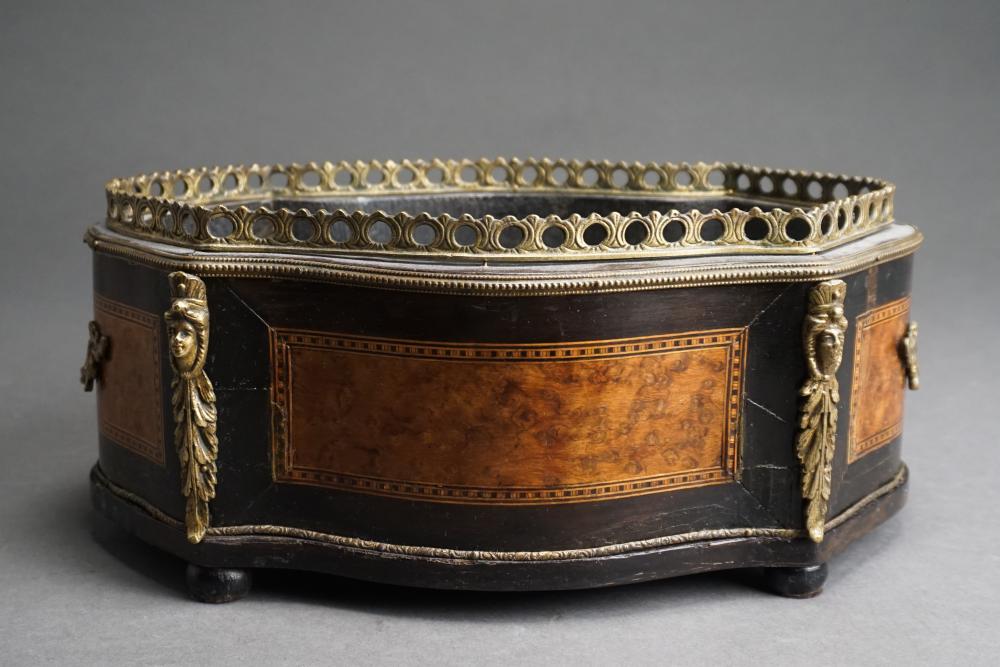 BEAUX ARTS STYLE WOOD INLAID AND