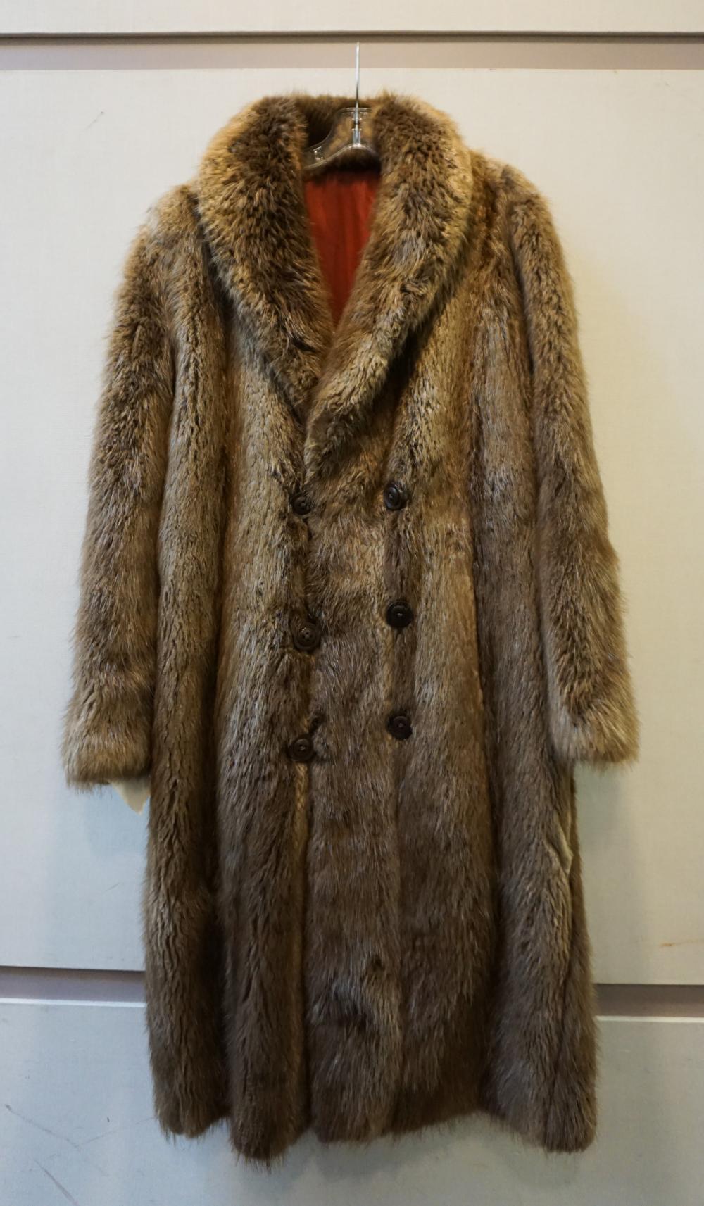 BEAVER FULL LENGTH COAT, L: 51