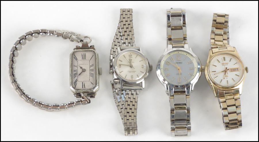 BELAIS 18 KARAT WHITE GOLD LADY'S