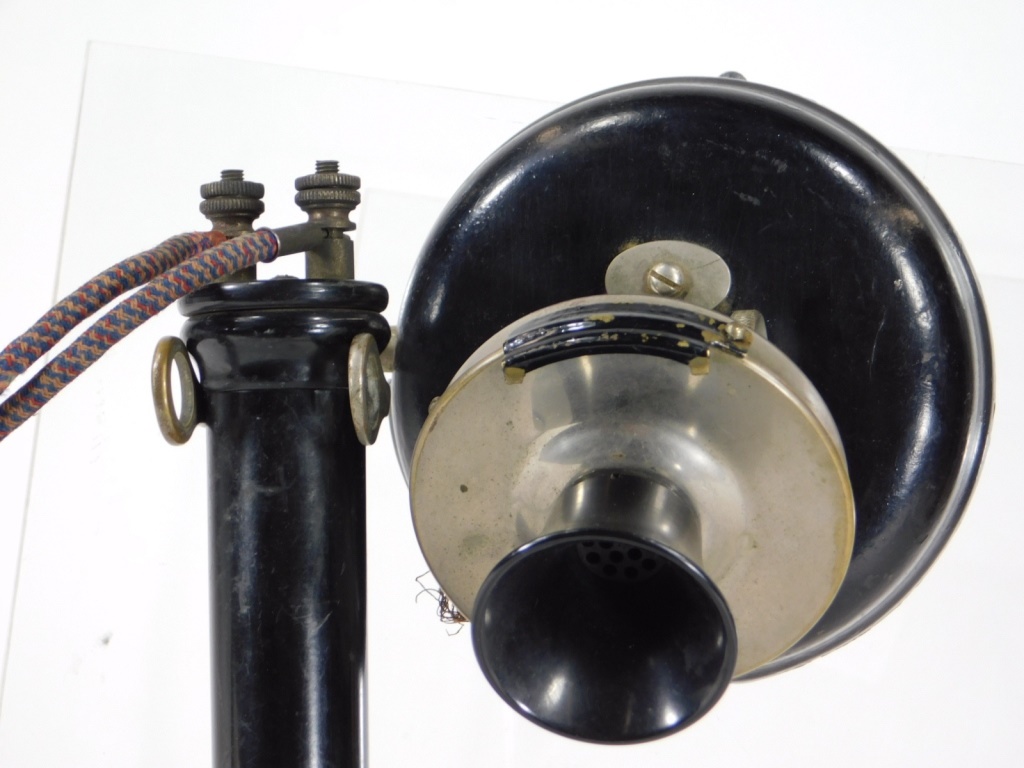 BELL SYSTEM TELEPHONE 130A