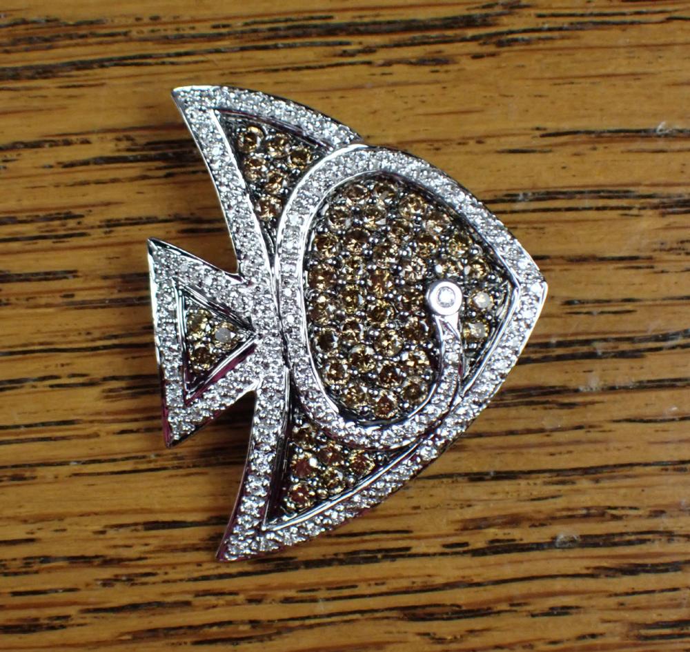 BELLARRI SIGNED DIAMOND AND GOLD