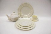 BELLEEK BLACK MARK PARIAN PORC