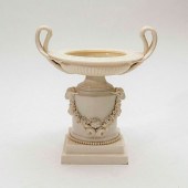 BELLEEK BLANC DE CHINE CENTERP