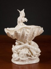 BELLEEK PARIAN PORCELAIN "CLAM
