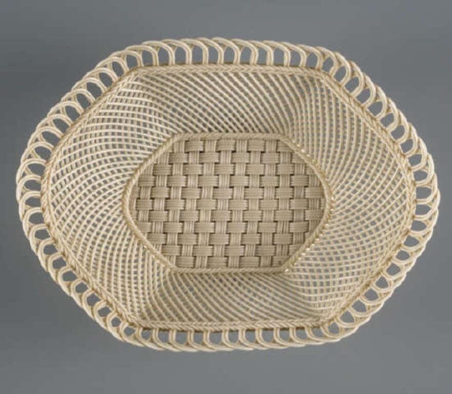 BELLEEK PORCELAIN LATTICEWORK