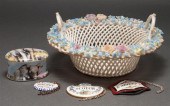 Belleek style glazed parianwar