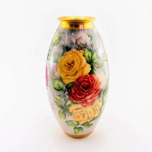 BELLEEK WILLETS FLORAL VASE,