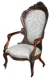 BELTER ATTRIBUTED CARVED LAMIN