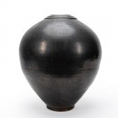 BEN OWEN III, LARGE BLACK GLAZ