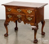 BENCH MADE CHIPPENDALE WALNUT