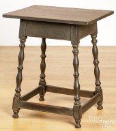 BENCH MADE PAINTED END TABLEBe