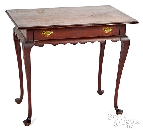 BENCH MADE QUEEN ANNE STYLE