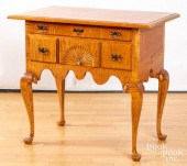 BENCH MADE TIGER MAPLE DRESSIN