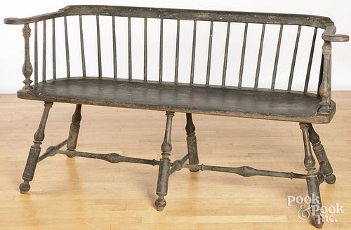BENCH MADE WINDSOR SETTEEBench made