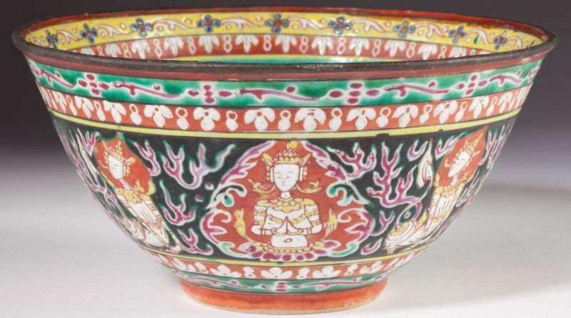 Bencharong Bowl late 18th