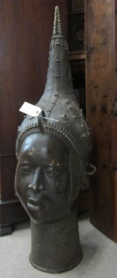BENIN BRONZE HEAD OF QUEEN MOT