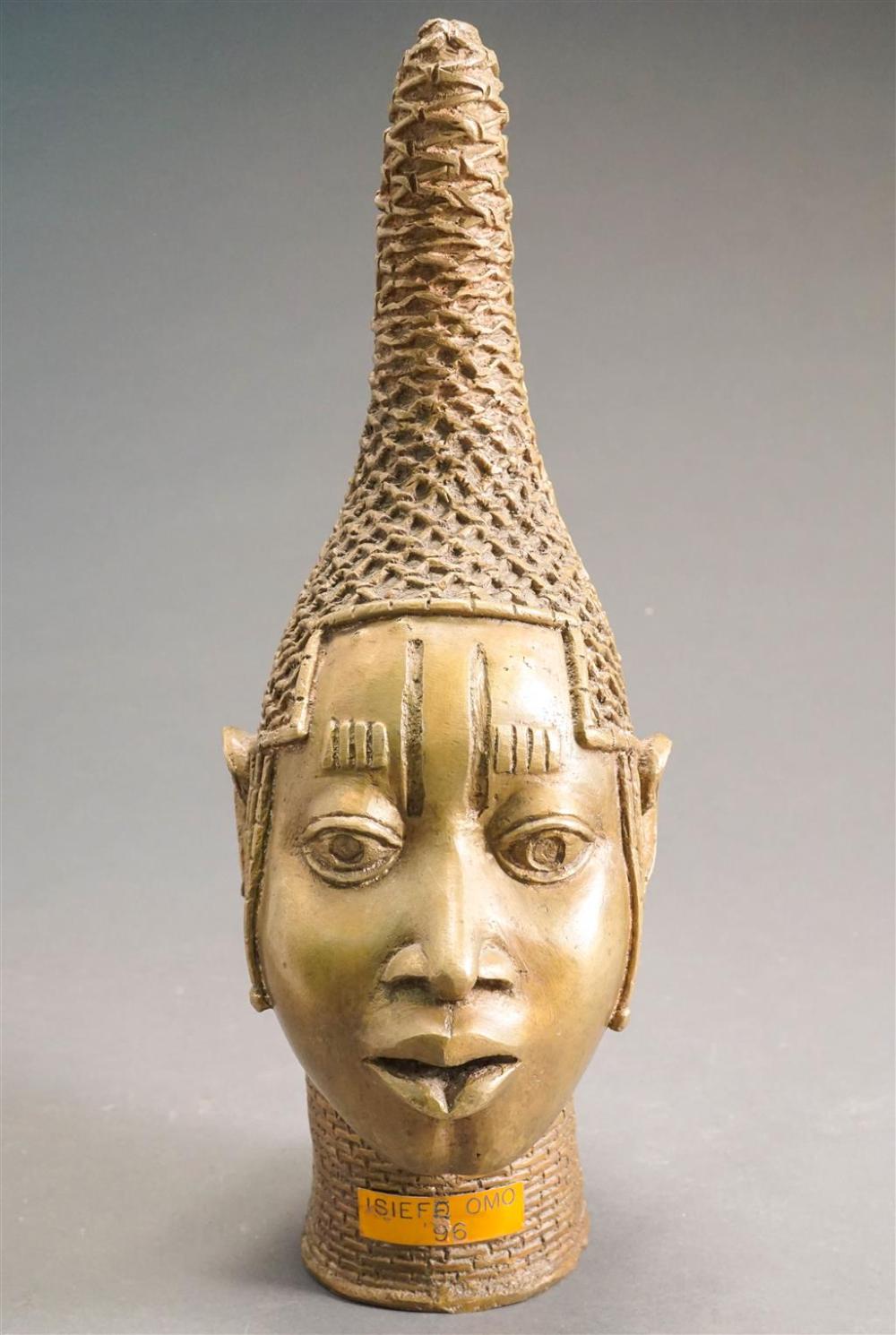 BENIN TYPE BRONZE BUST OF A