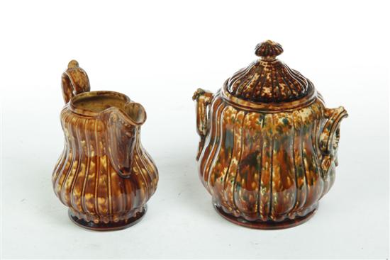 BENNINGTON CREAMER AND SUGAR BOWL.