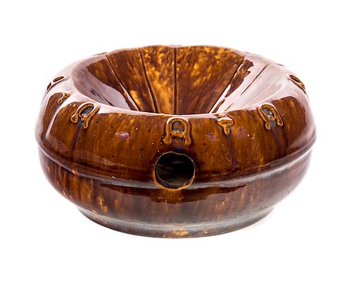 BENNINGTON POTTERY SPITTOONMeasures