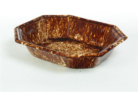 BENNINGTON SERVING DISH. 