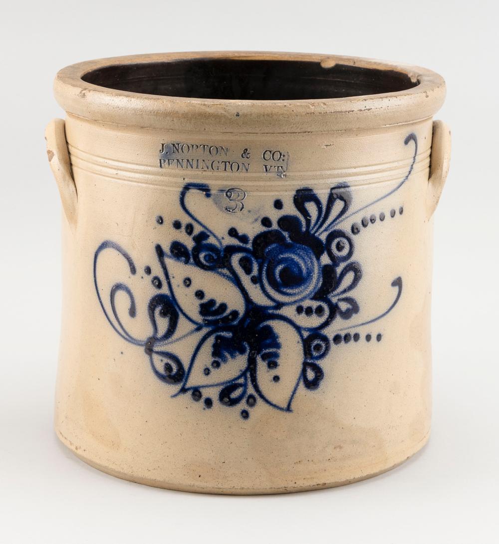 BENNINGTON, VERMONT TWO-HANDLED