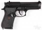 BERETTA MODEL 92FS SEMI-AUTOMA