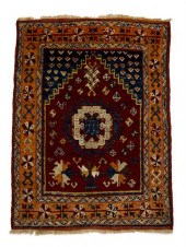 Bergama prayer rug    west ana