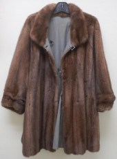 BERGDORF GOODMAN MINK 3/4 LENG