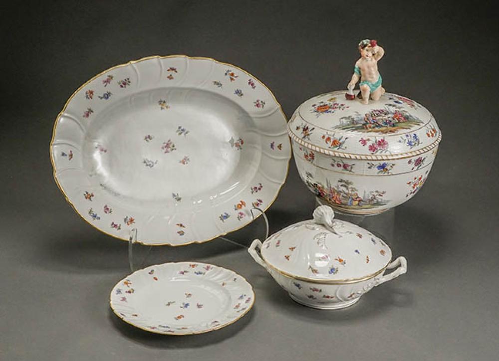 BERLIN PORCELAIN COVERED TUREEN AND