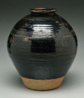 Bernard Leach stoneware jar (B