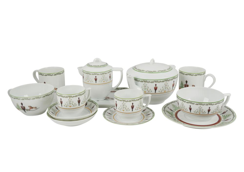 BERNARDAUD GRENADIERS PORCELAIN