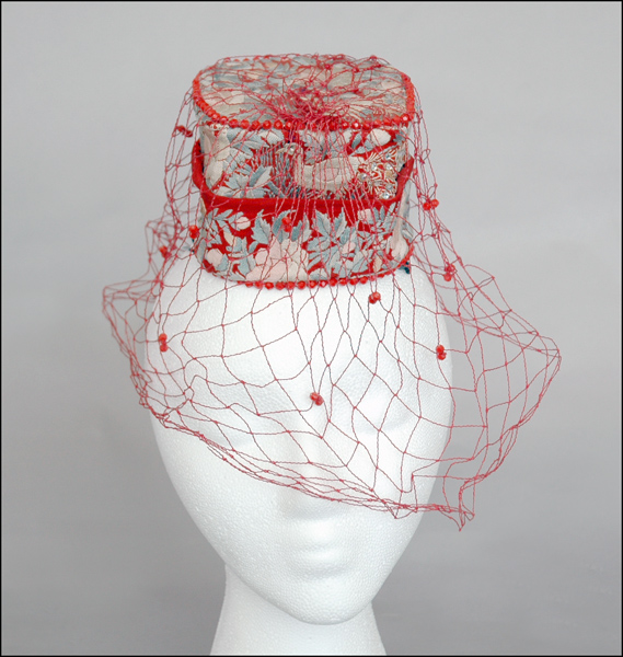 BES-BEN 'BEAUVAIS' EMBROIDERED