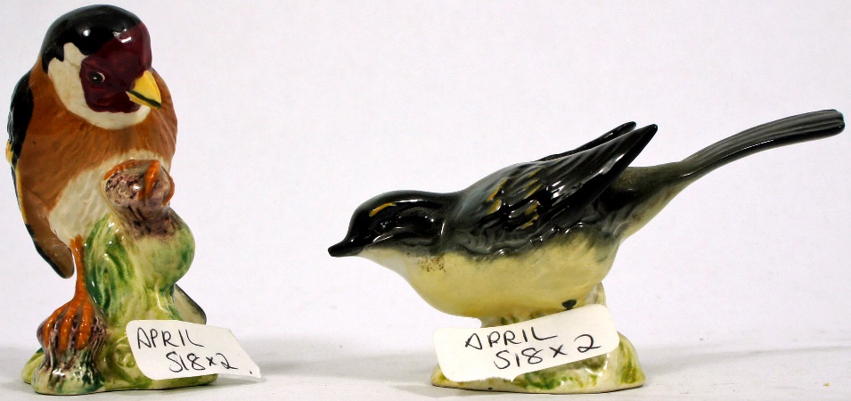 Beswick Bullfinch 1041A and