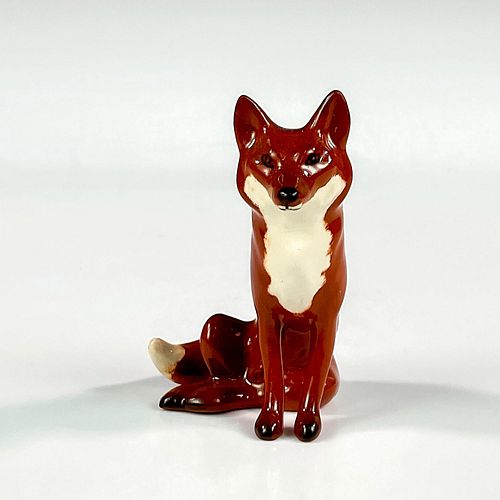 BESWICK FIGURINE, SEATED FOXModel