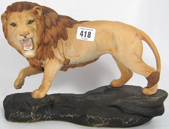 Beswick Lion on Rock 2554 Matt