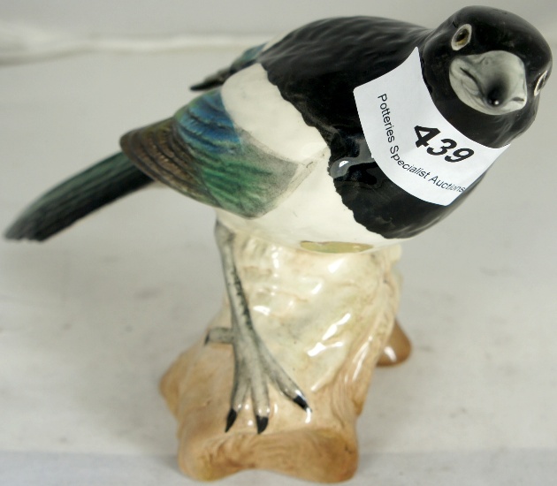 Beswick Magpie 2305