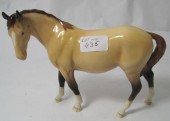 Beswick Mare Facing Left 976 i