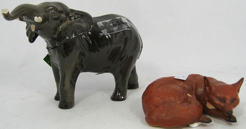 Beswick Model of Curled Fox 1017