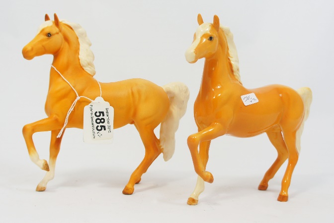 Beswick Palomino Horse 1061 in