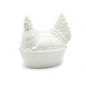 BESWICK VINTAGE LIDDED CHICKEN