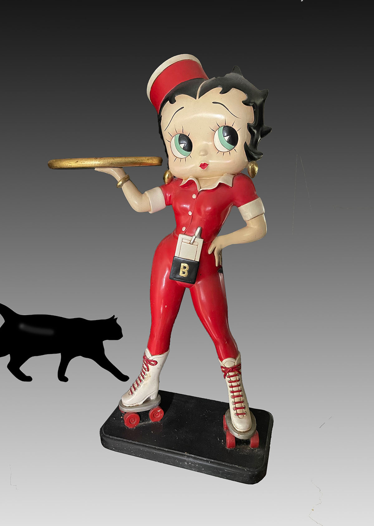BETTY BOOP WAITRESS ON ROOLER