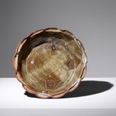 Betty Woodman
(1930-2018)
Bowl