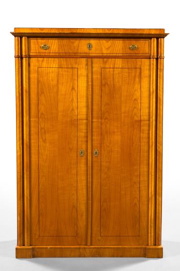 Biedermeier Line-Strung