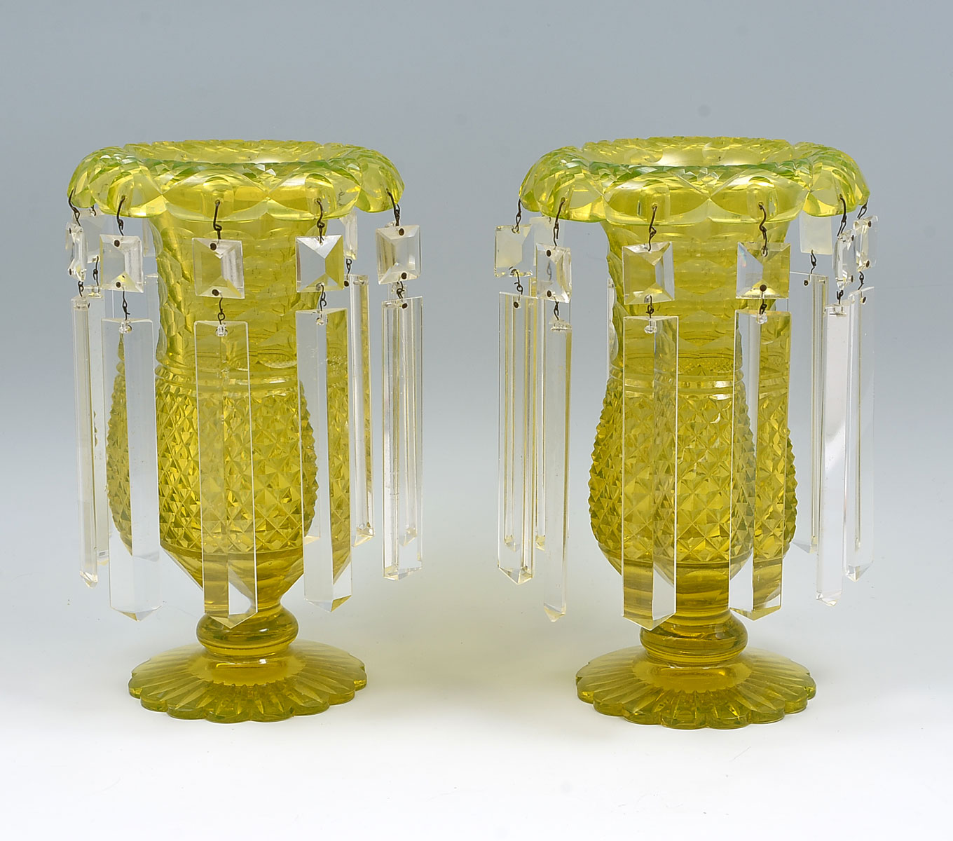 BIEDERMEIER PERIOD CUT VASELINE