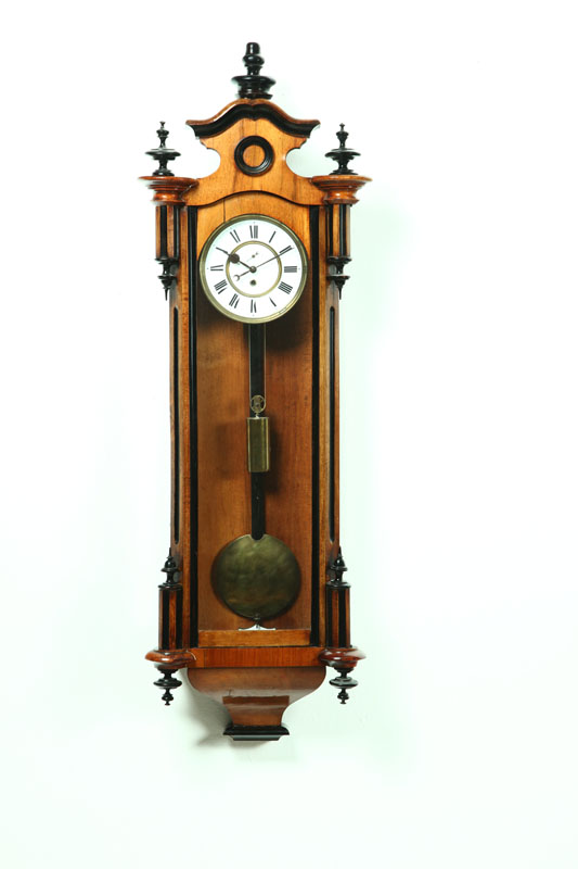 BIEDERMEIER REGULATOR WALL